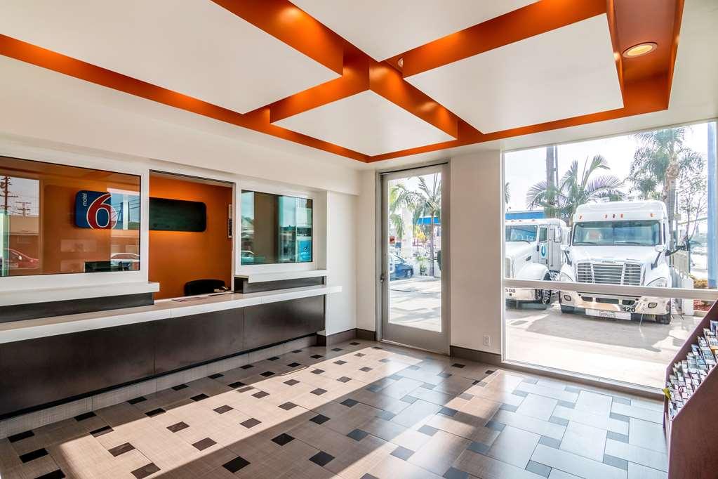 Motel 6 בל גארדנס מראה פנימי תמונה