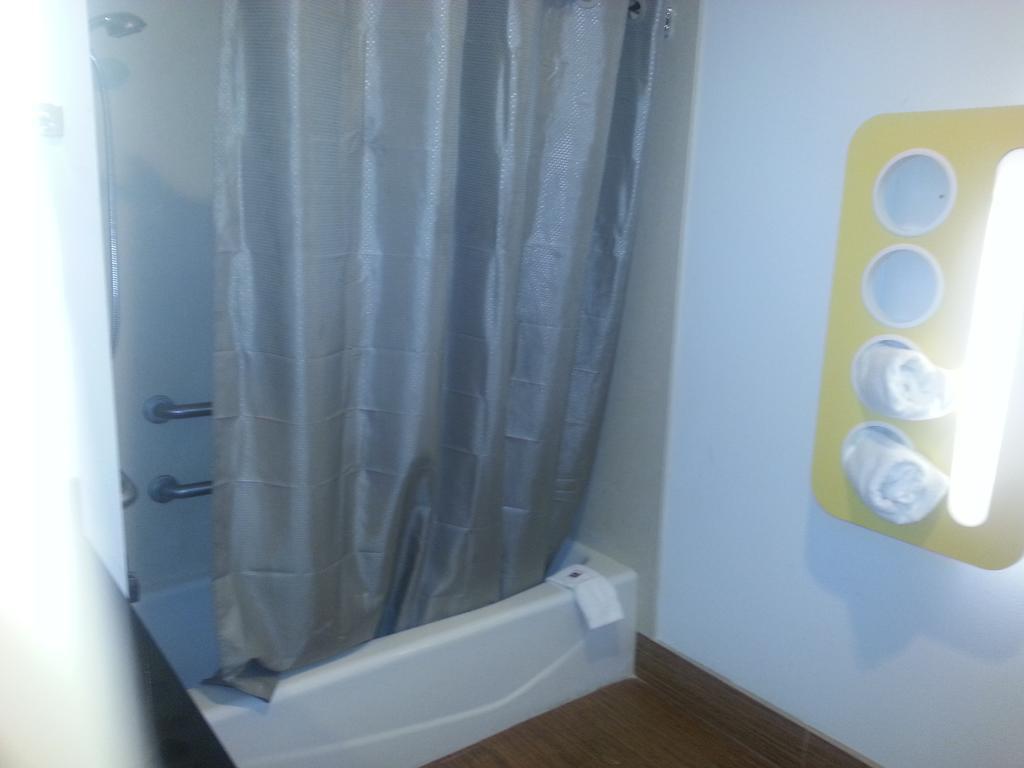 Motel 6 בל גארדנס מראה חיצוני תמונה