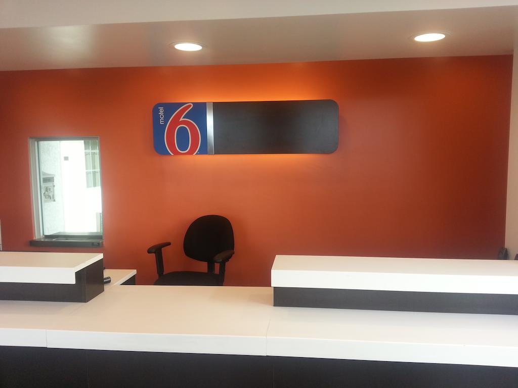 Motel 6 בל גארדנס מראה חיצוני תמונה